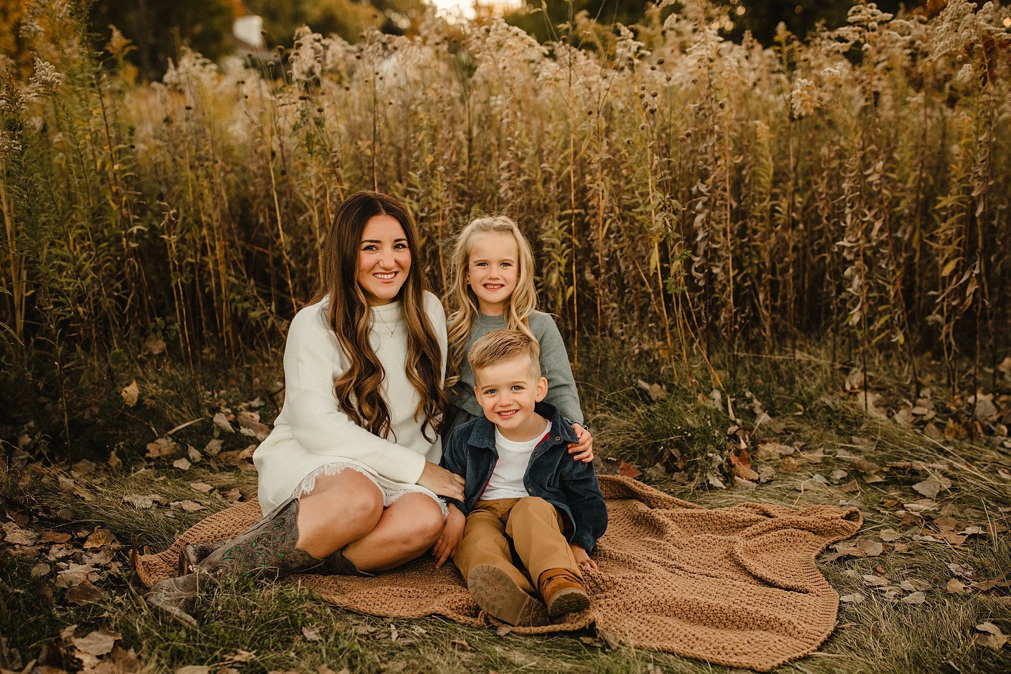 naperville newborn photographer.jpg