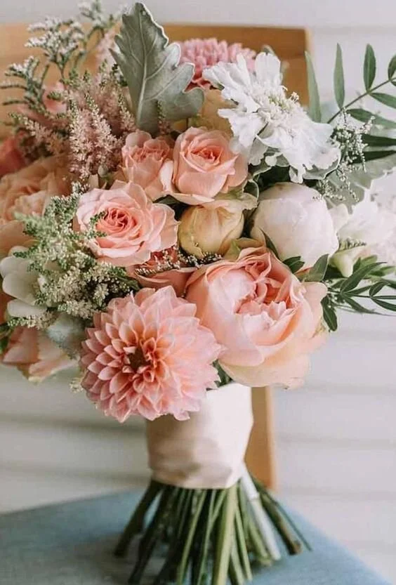 Pikt+wedding+flowers+event+byron+bay+boquet+delivery+coral+sand.jpg