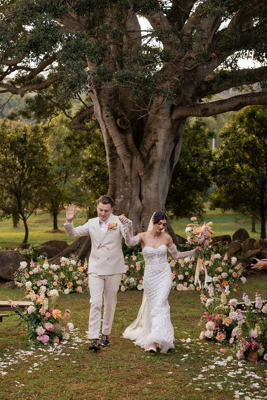 Nikki + Nathan - Sneak Peeks-8_websize.jpg