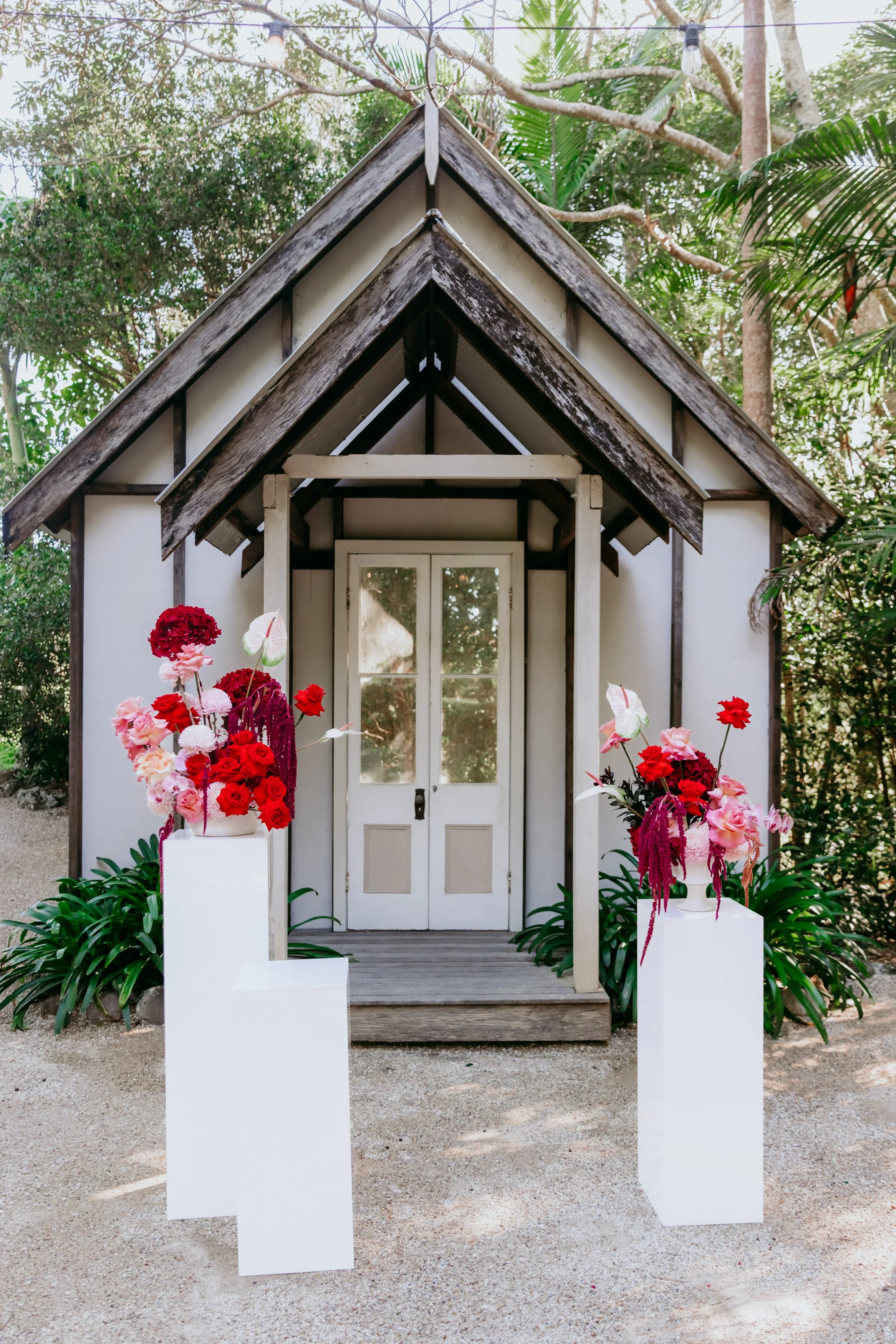 2026_Luxe_Elopements_Wedding_Byron_Bay_Wedding_Elope_Forget_Me_Not_Caroline_Tim-2.jpg