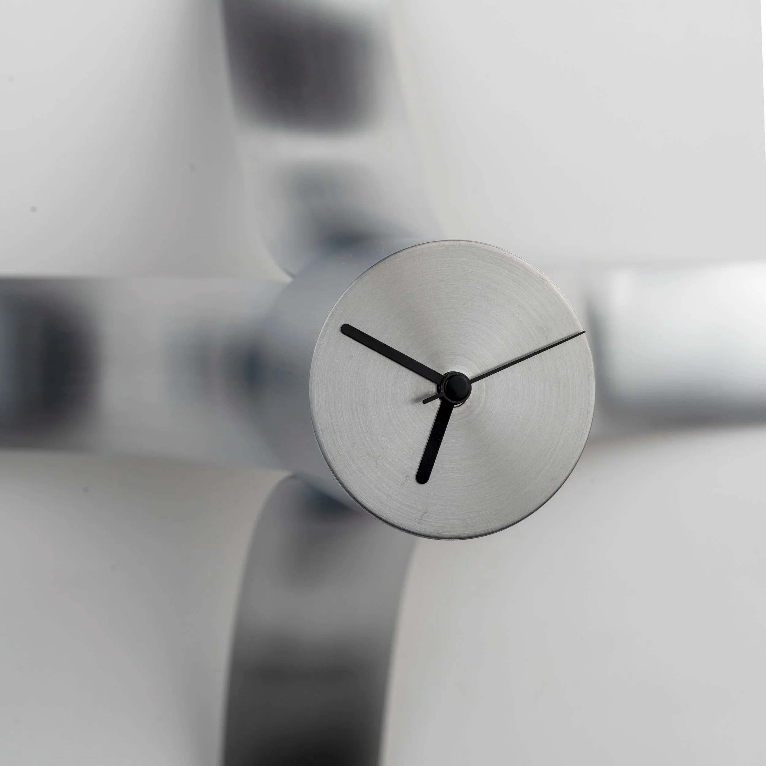 Lieyah Pipe Clock Selects 9.jpg