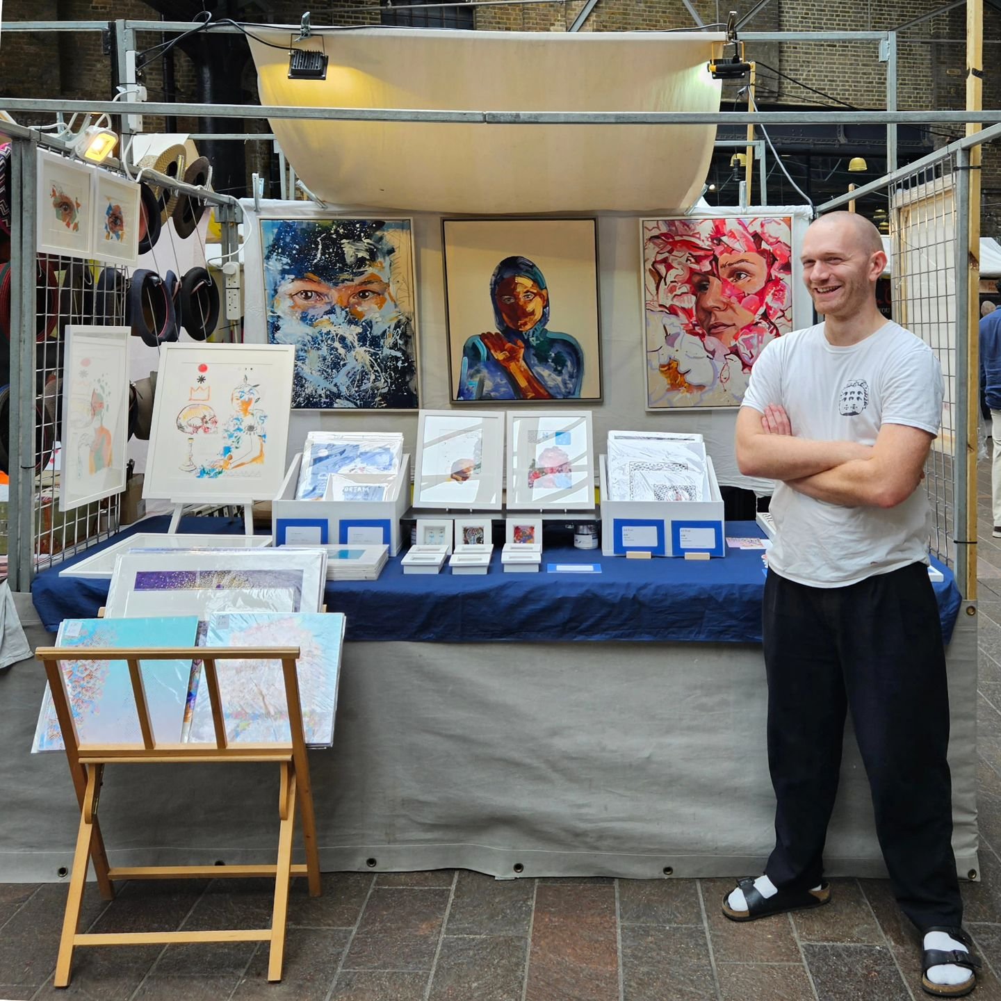 🌈 Announcing new market details: 

I'll be showing my work in Notting Hill on Saturday, 4th May, with @openartspaces. It's happening in Tavistock Square, right next to the famous Portobello Road! 

Open 10 - 5

If you're not sure what to expect from