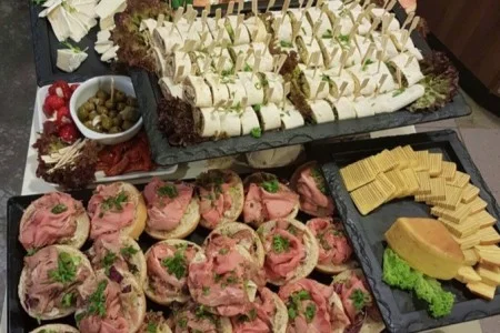 Grand Buffet