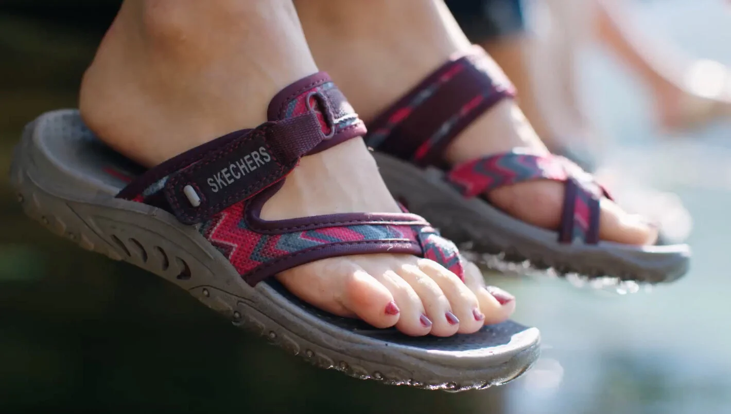 clarks theme tune sandals