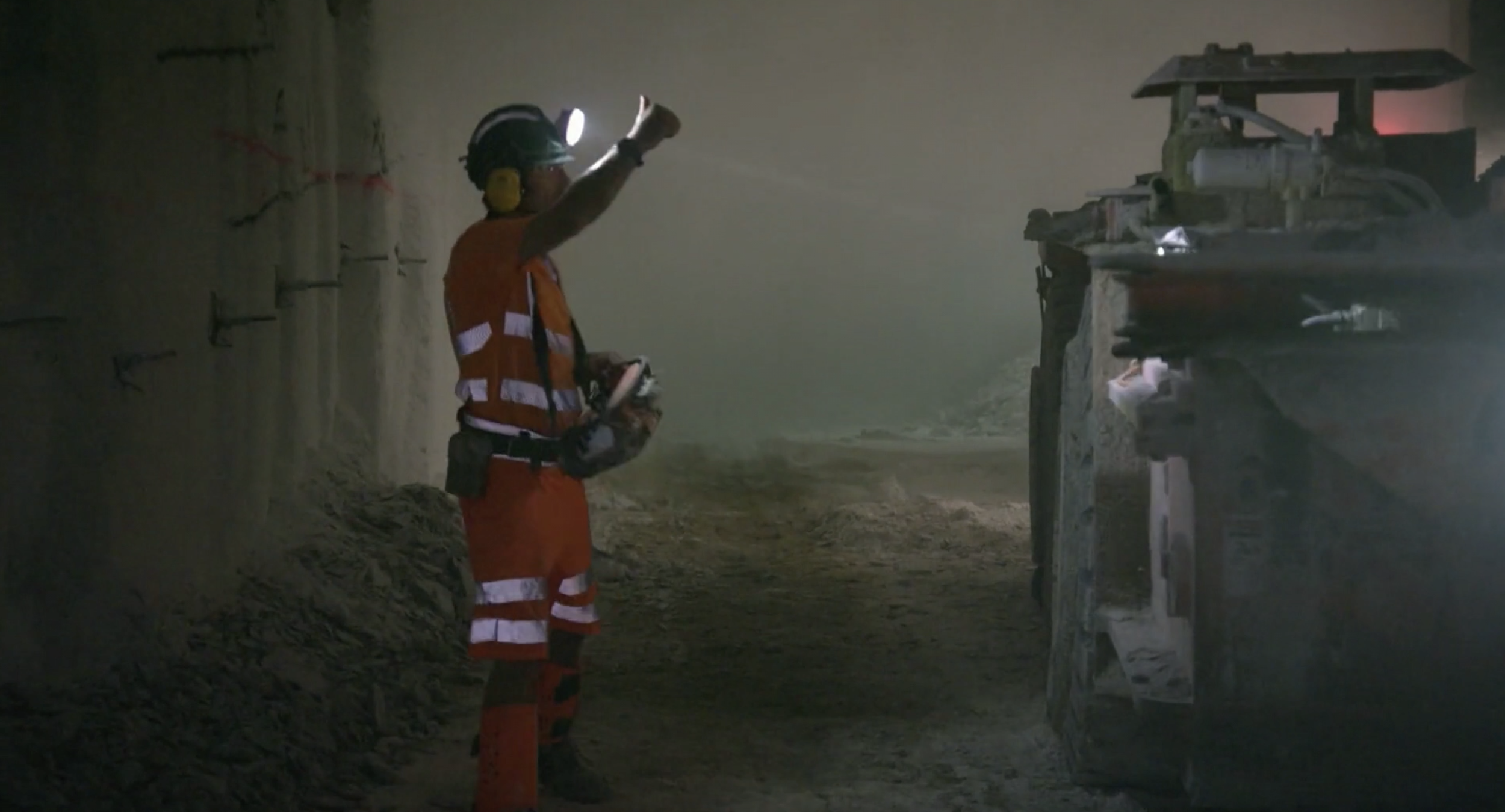 Guy Martin Proper Jobs - Coal