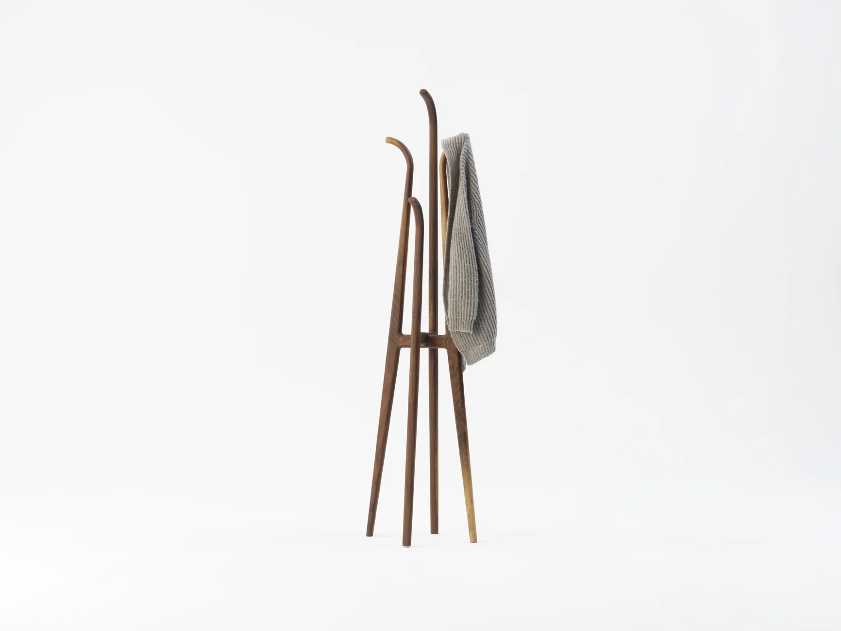 Alex Earl The Simon coat-stand web 3.jpg
