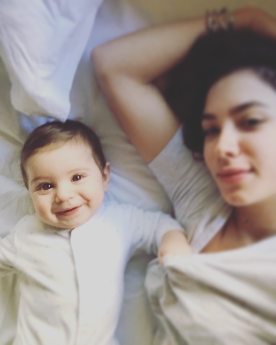 And that's babyT happily breastfed.