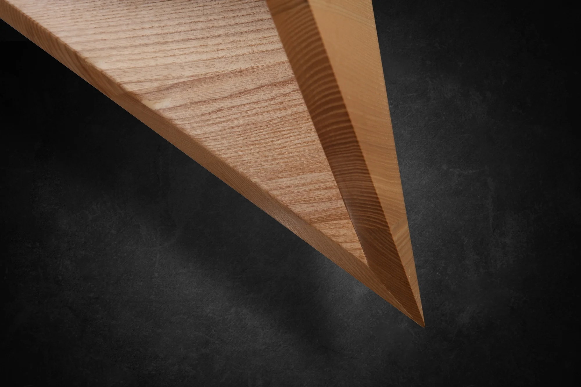 skeld-design-sharp-ash-03.jpg