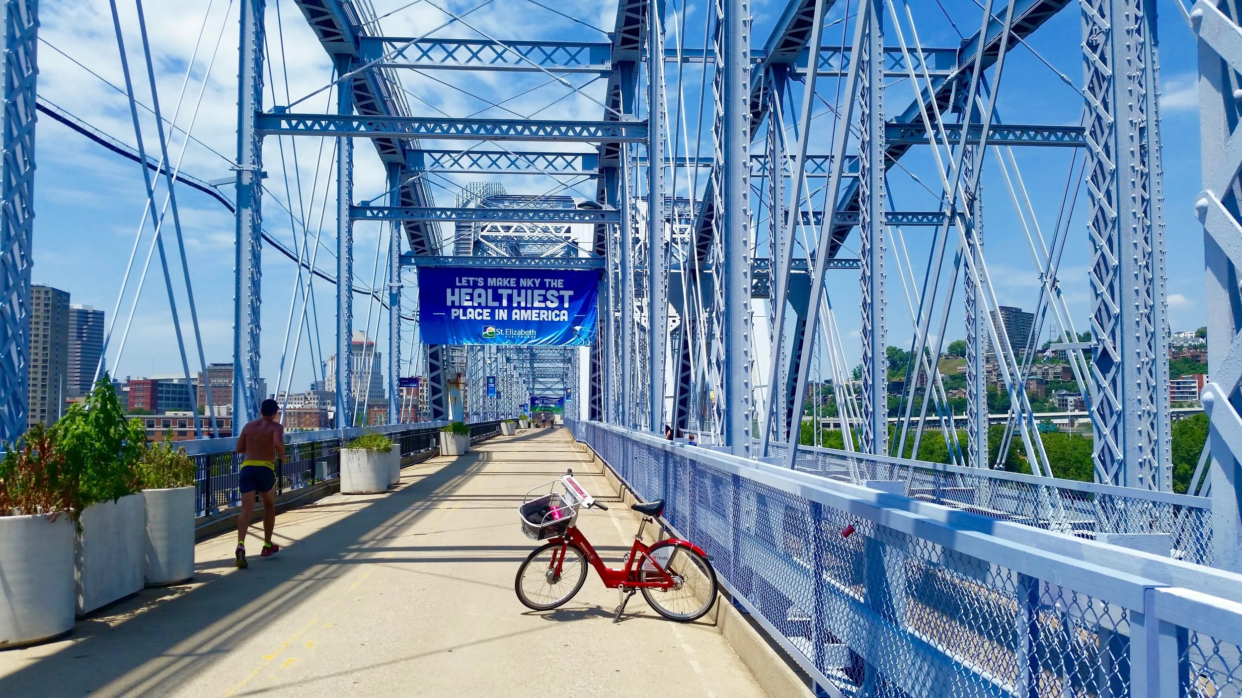 The car-free "Purple People Bridge" connecting Cincinnati to Covington, Kentucky