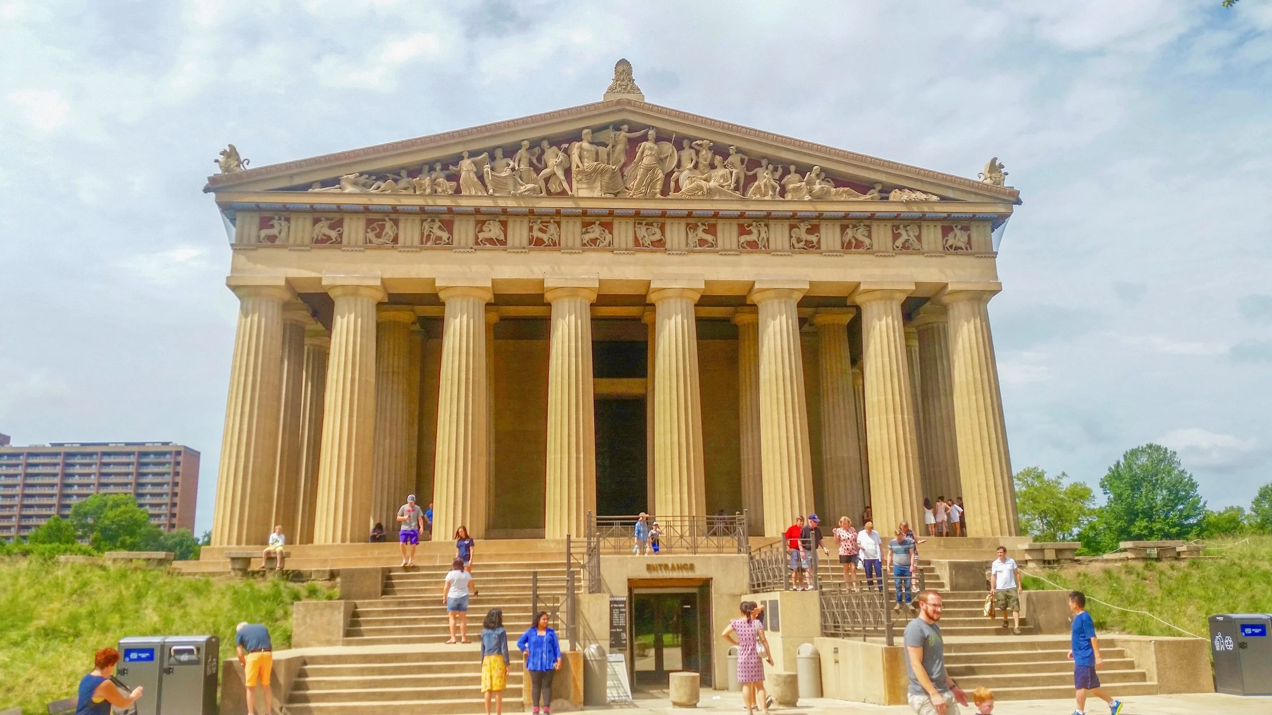 Nashville: Blues, Bikes, &amp; BBQ