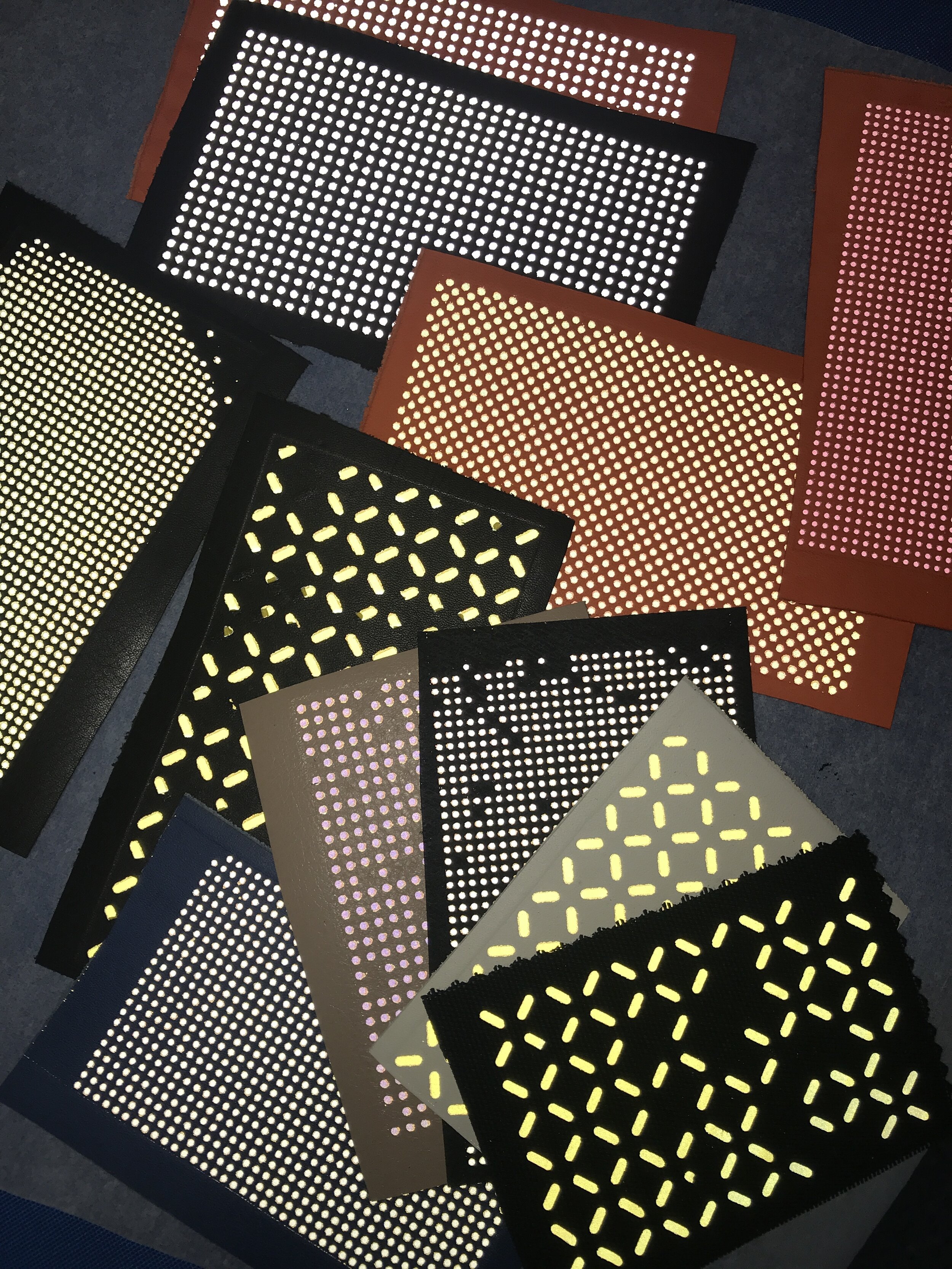 Leather: Olivenleder - Reflective Materials: Regine IQ Trim 