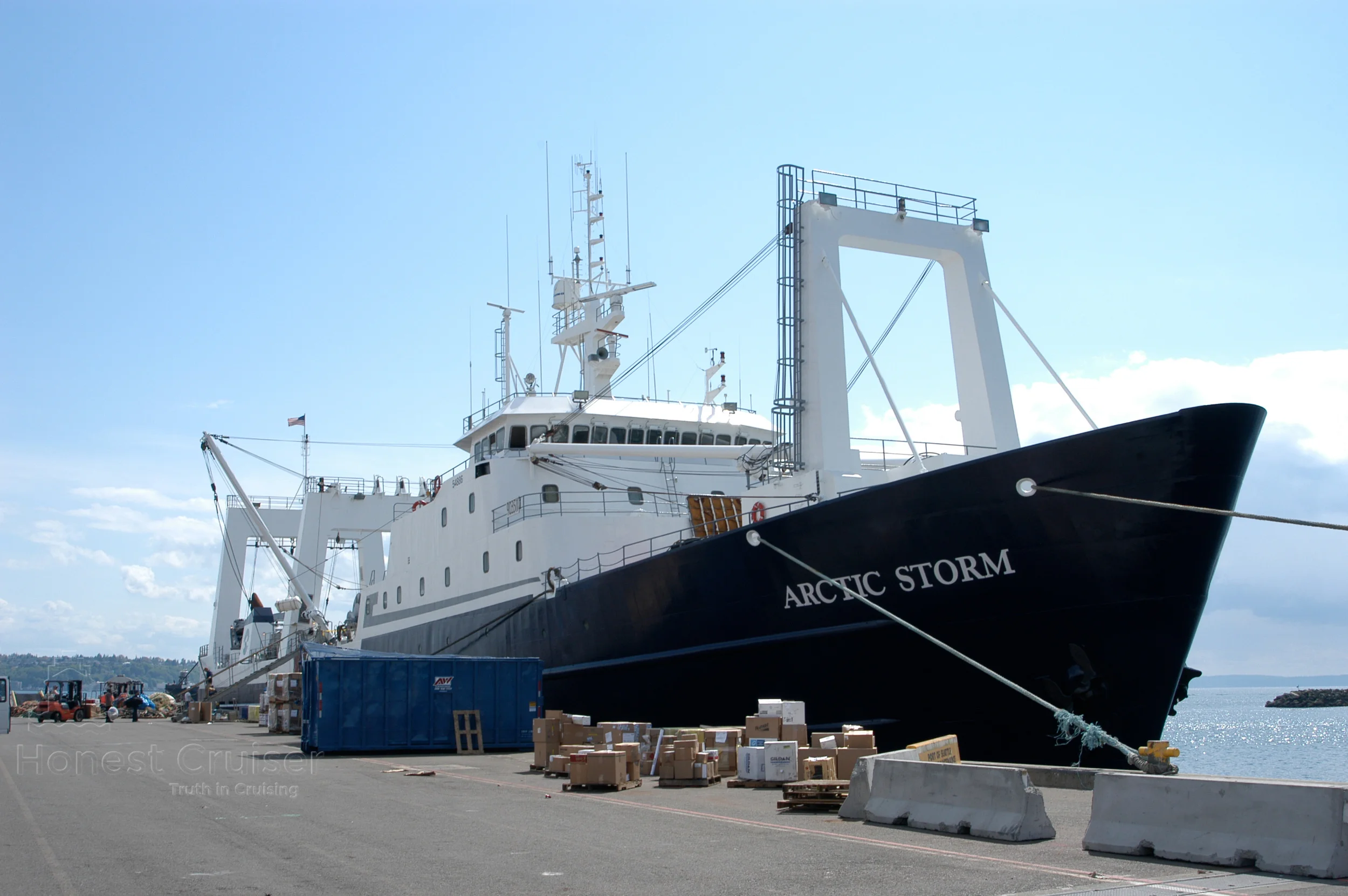 Arctic Storm loading supplies. Photograph courtesy of Captain Hempstead.