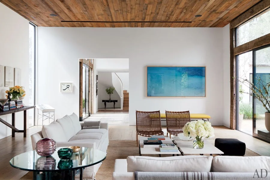 Photo of Jenni Kayne 's Los Angeles home by Roger Davies for Architectural Digest . 