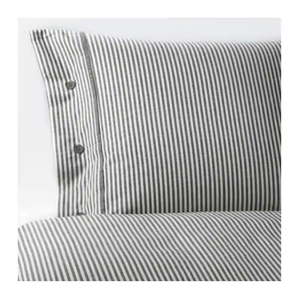 NYPONROS Duvet cover and pillowcase(s), $29.99