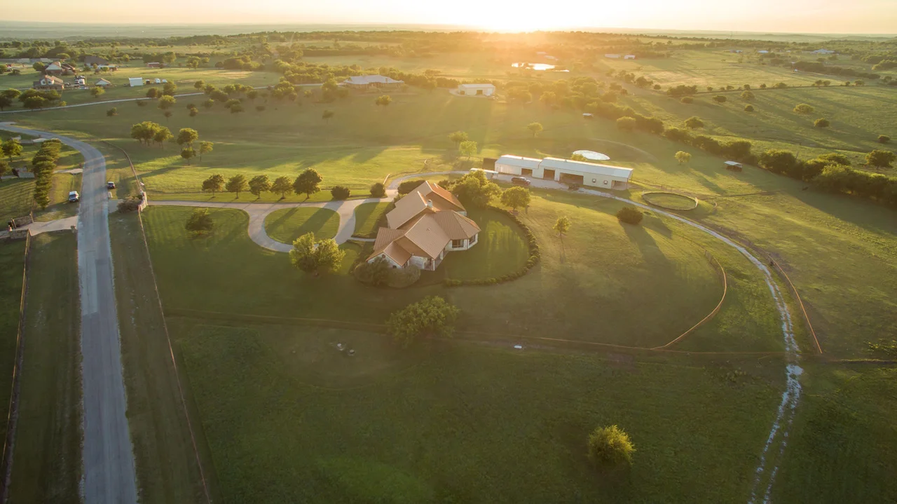 In this seller's market, when should you BUY?!