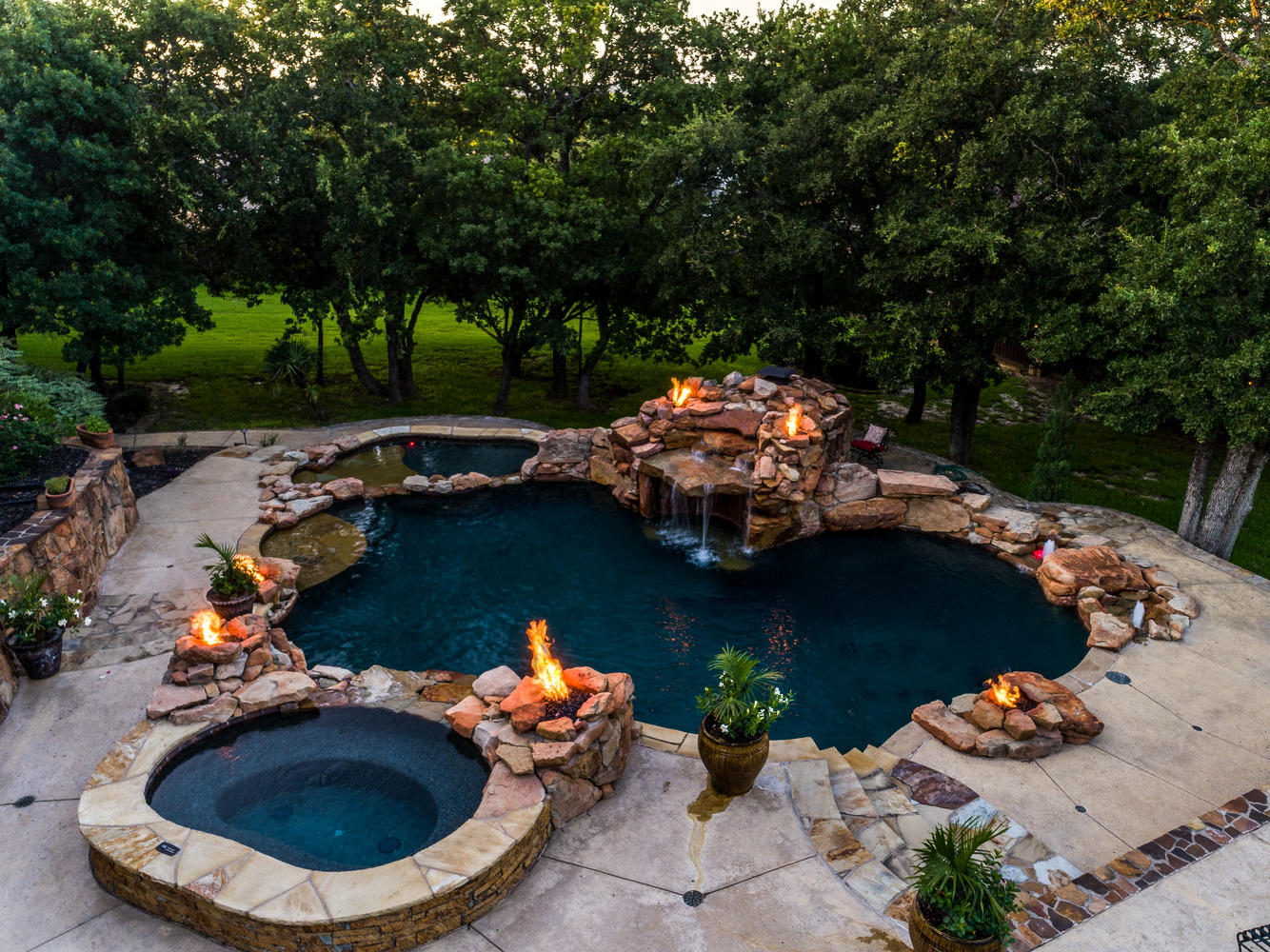 2011 Woodland Hills Ln-large-001-035-Woodland Hills 1 of 37-1334x1000-72dpi.jpg
