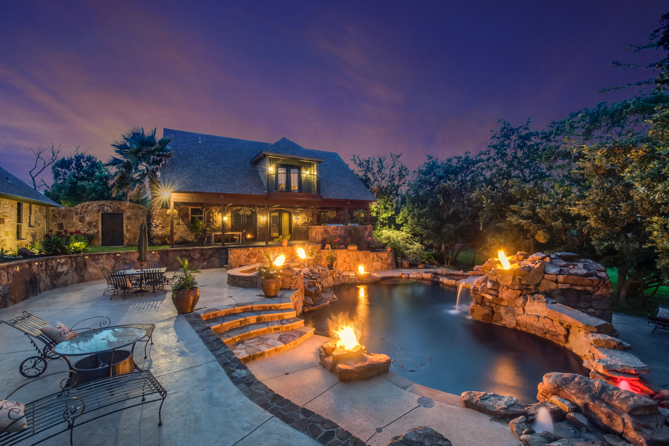 SOLD! 2011 Woodland Hills Lane, Weatherford TX 76087