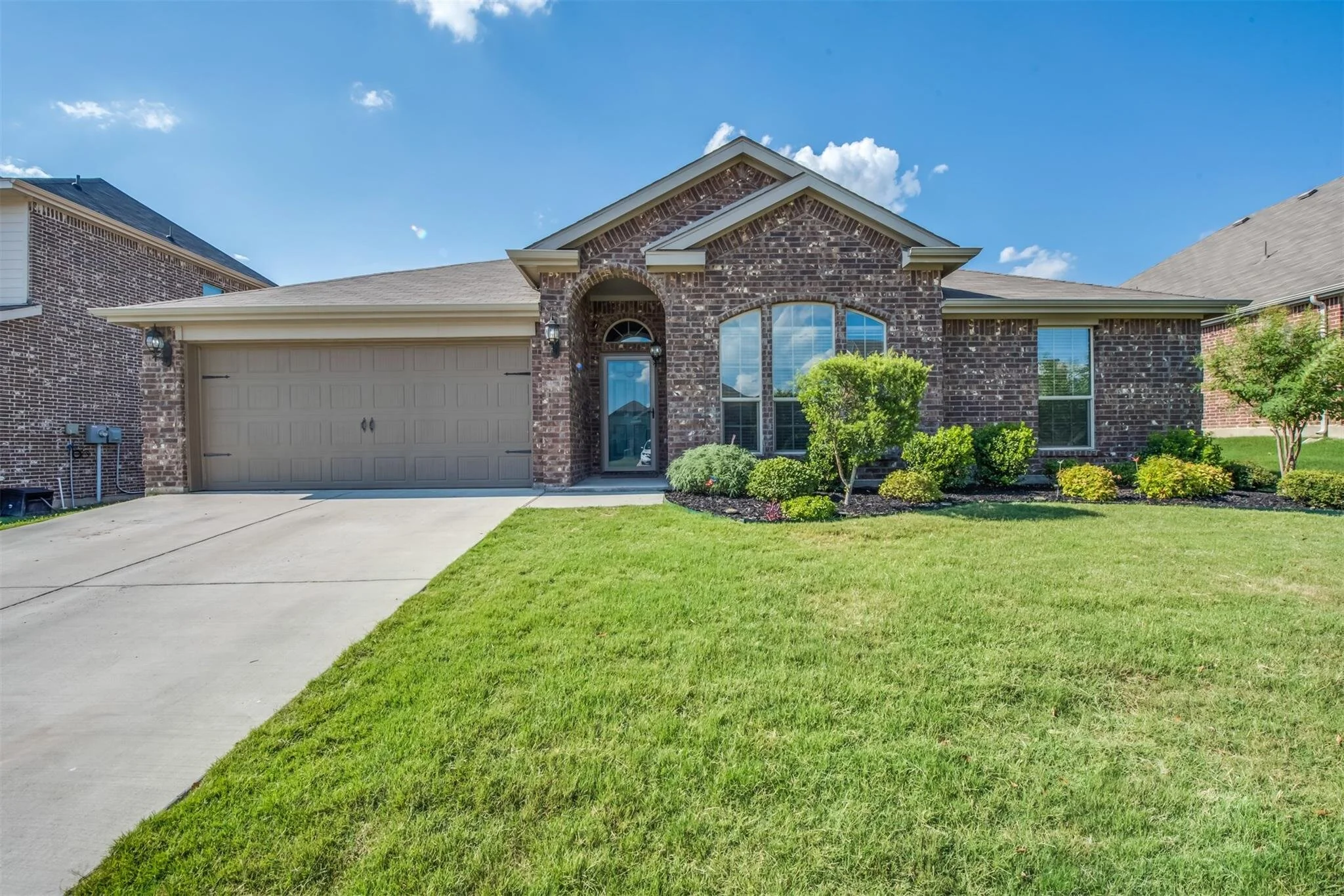 SOLD! 1545 Signature Drive, Weatherford, Texas 76087
