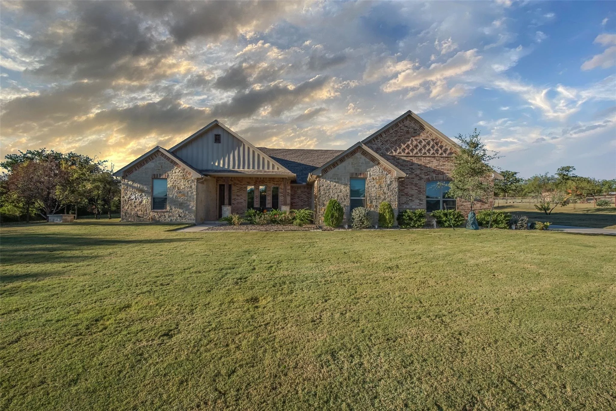 Off The Market!! 1011 Merriam Court, Weatherford, Texas 76087
