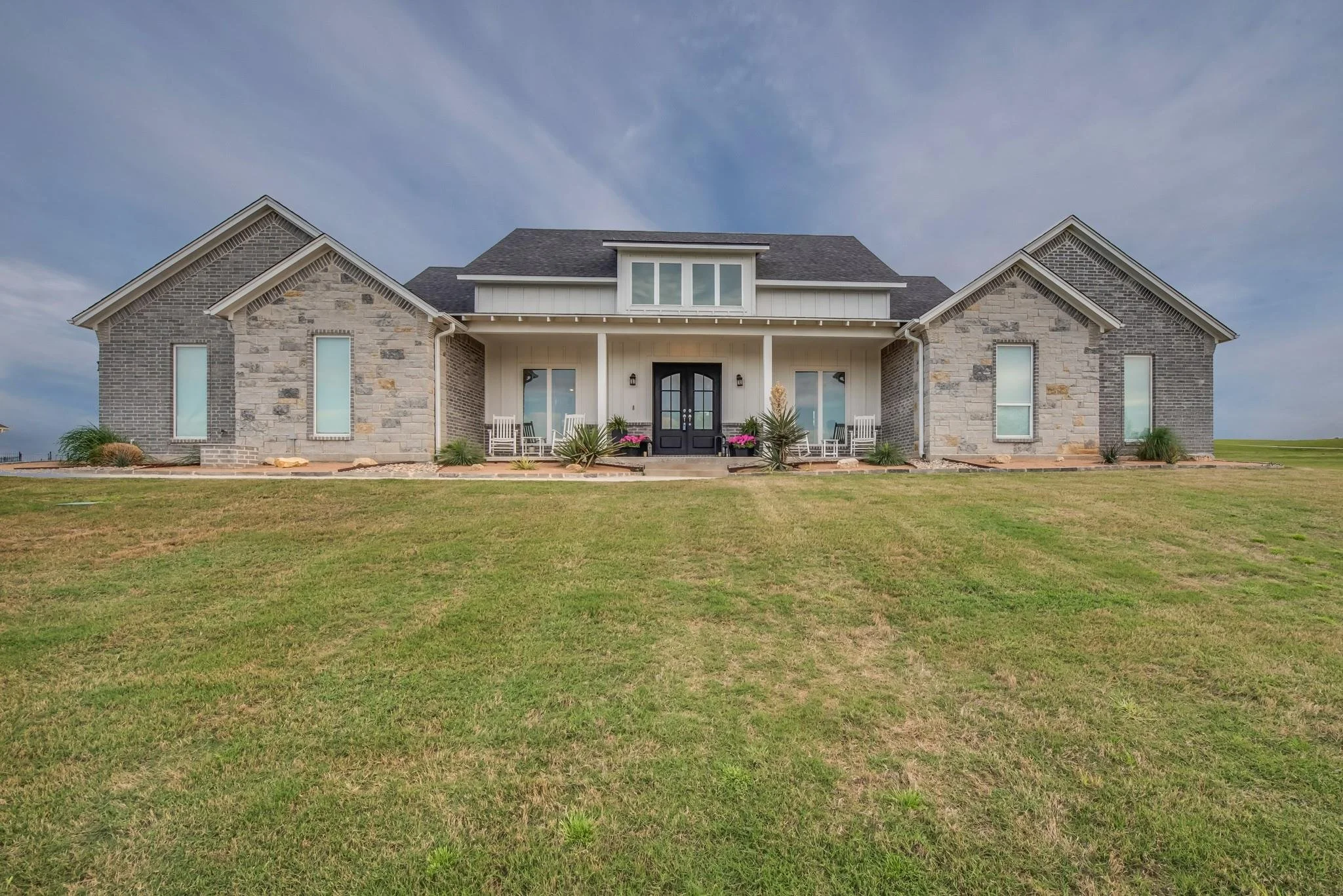 Off The Market! 100 Titelist Drive, Weatherford, Texas 76087
