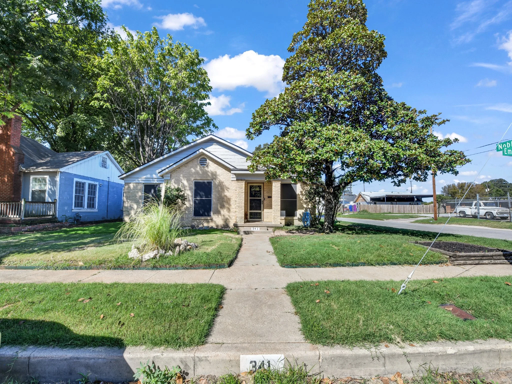 OFF THE MARKET! 341 Emma Street, Fort Worth, Texas 76111