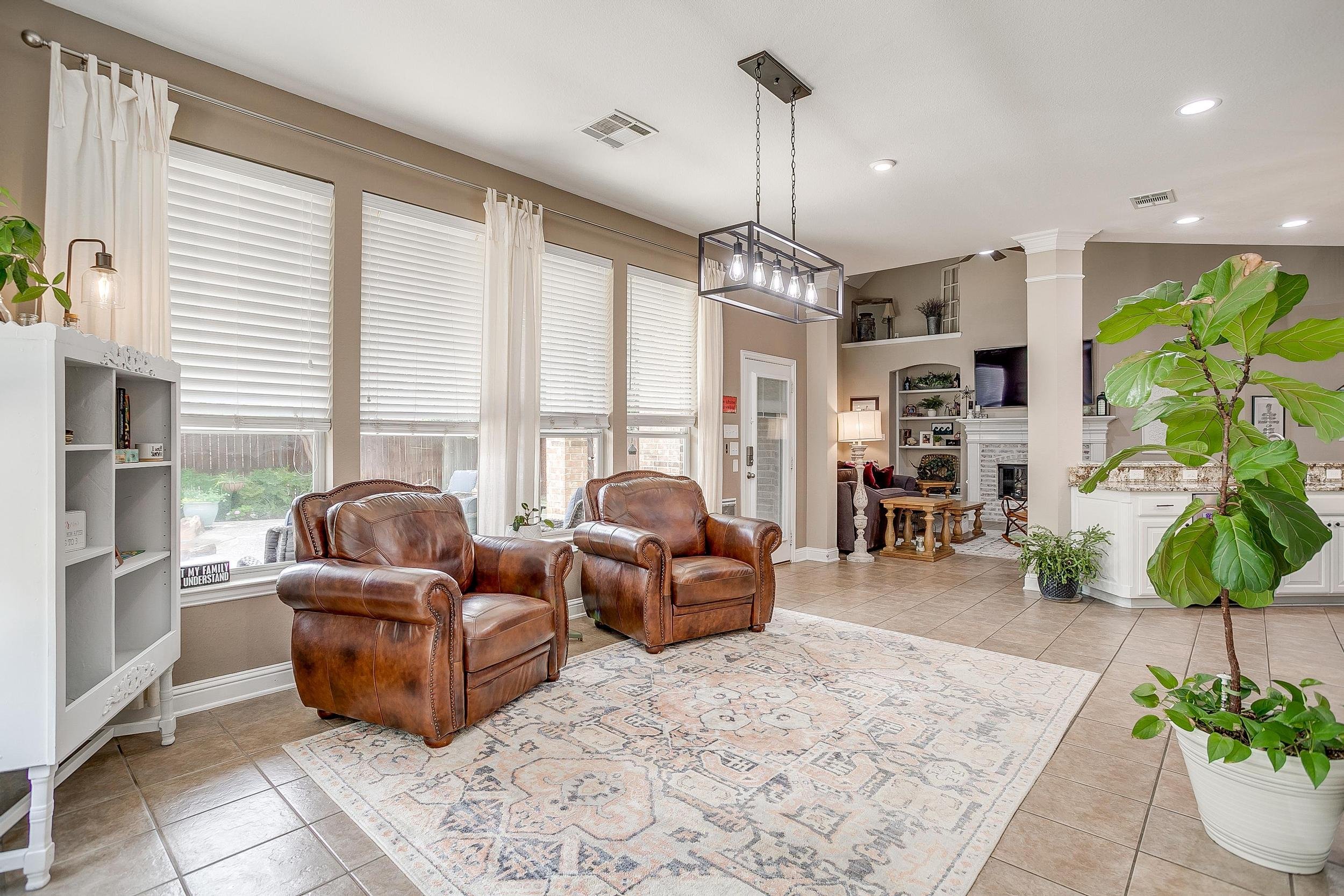 2632 Lakebend Drive (26 of 65).jpg
