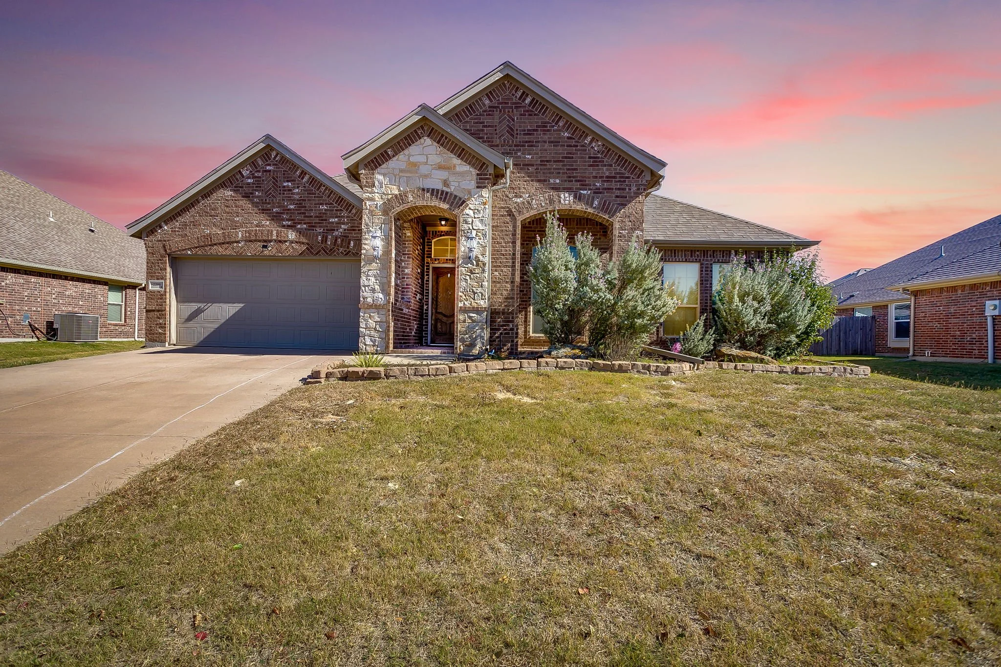 2209 Caroline Drive, Weatherford, Texas 76087