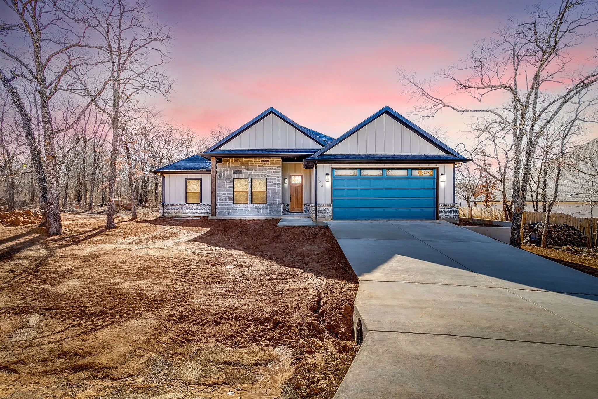 725 Haynie Dr (1 of 46).jpg