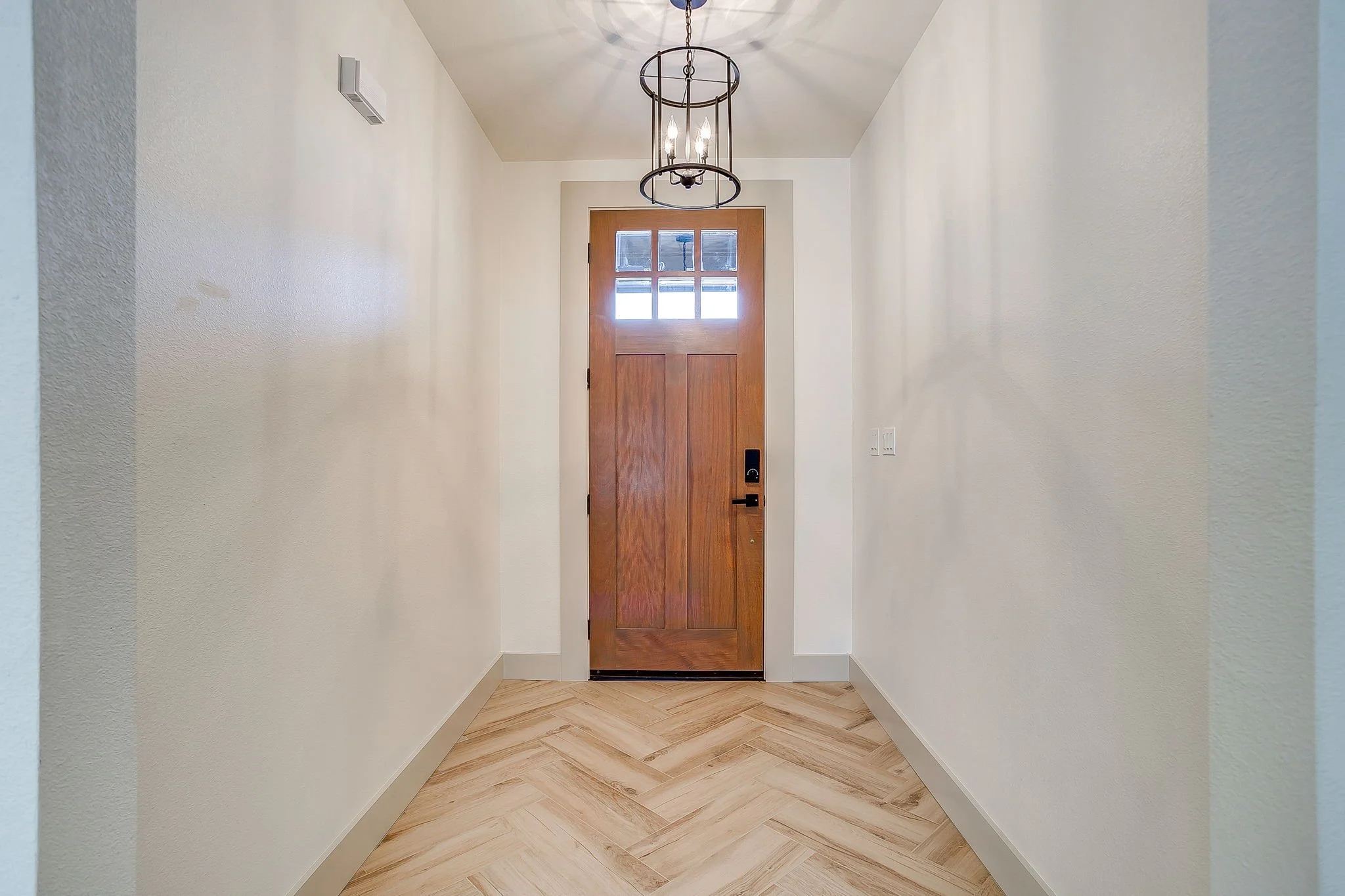 725 Haynie Dr (6 of 46).jpg