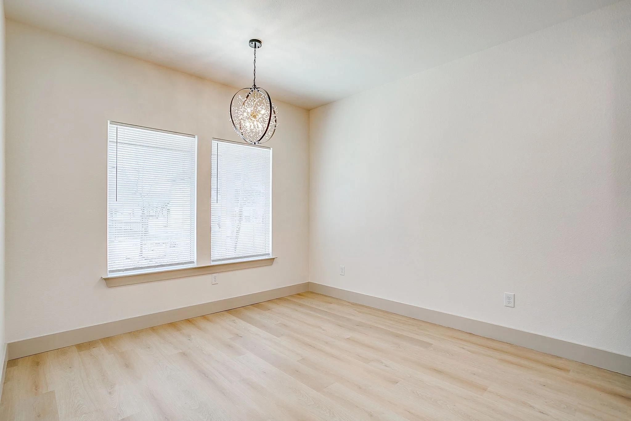 725 Haynie Dr (22 of 46).jpg