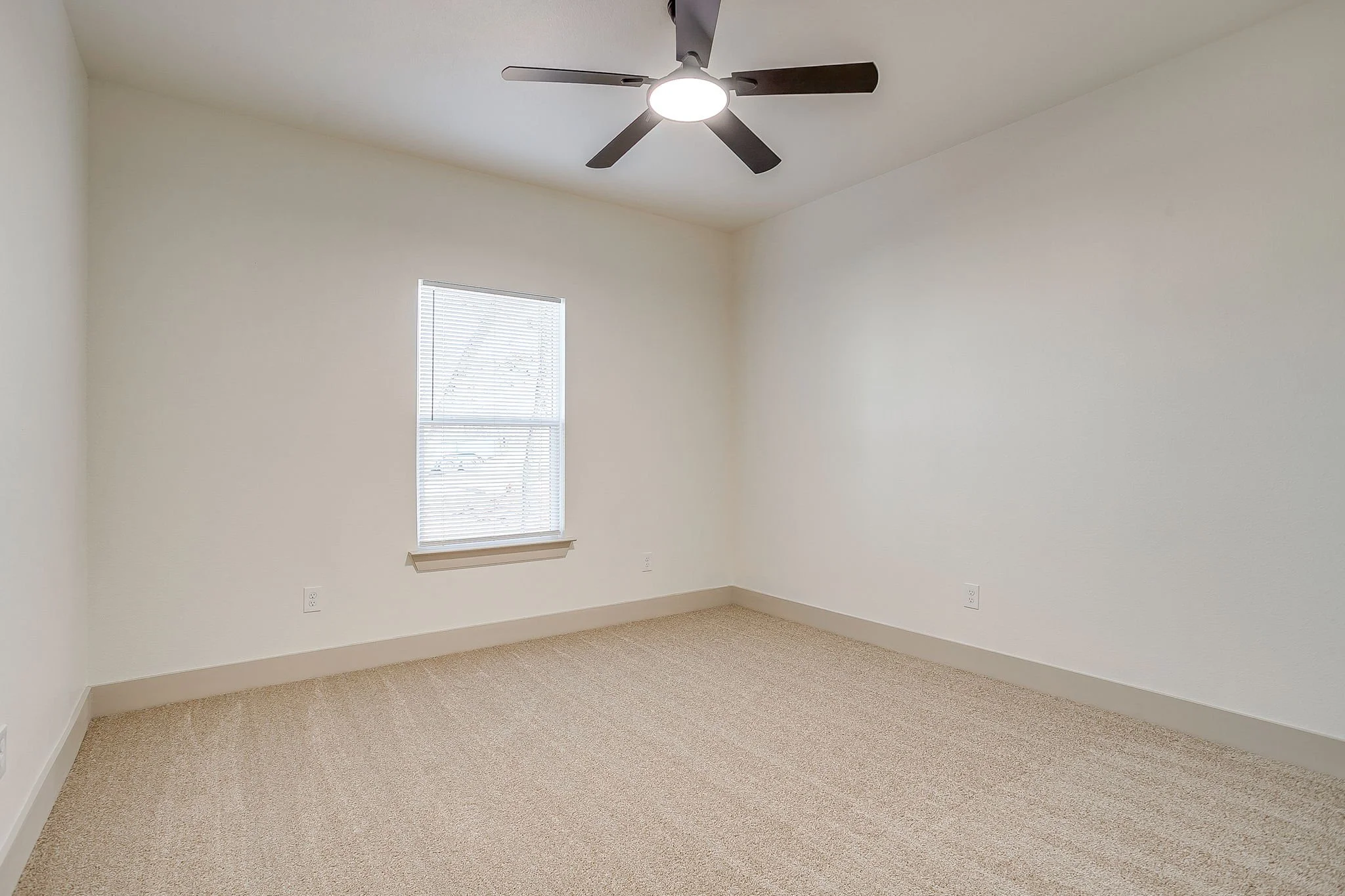 725 Haynie Dr (42 of 46).jpg