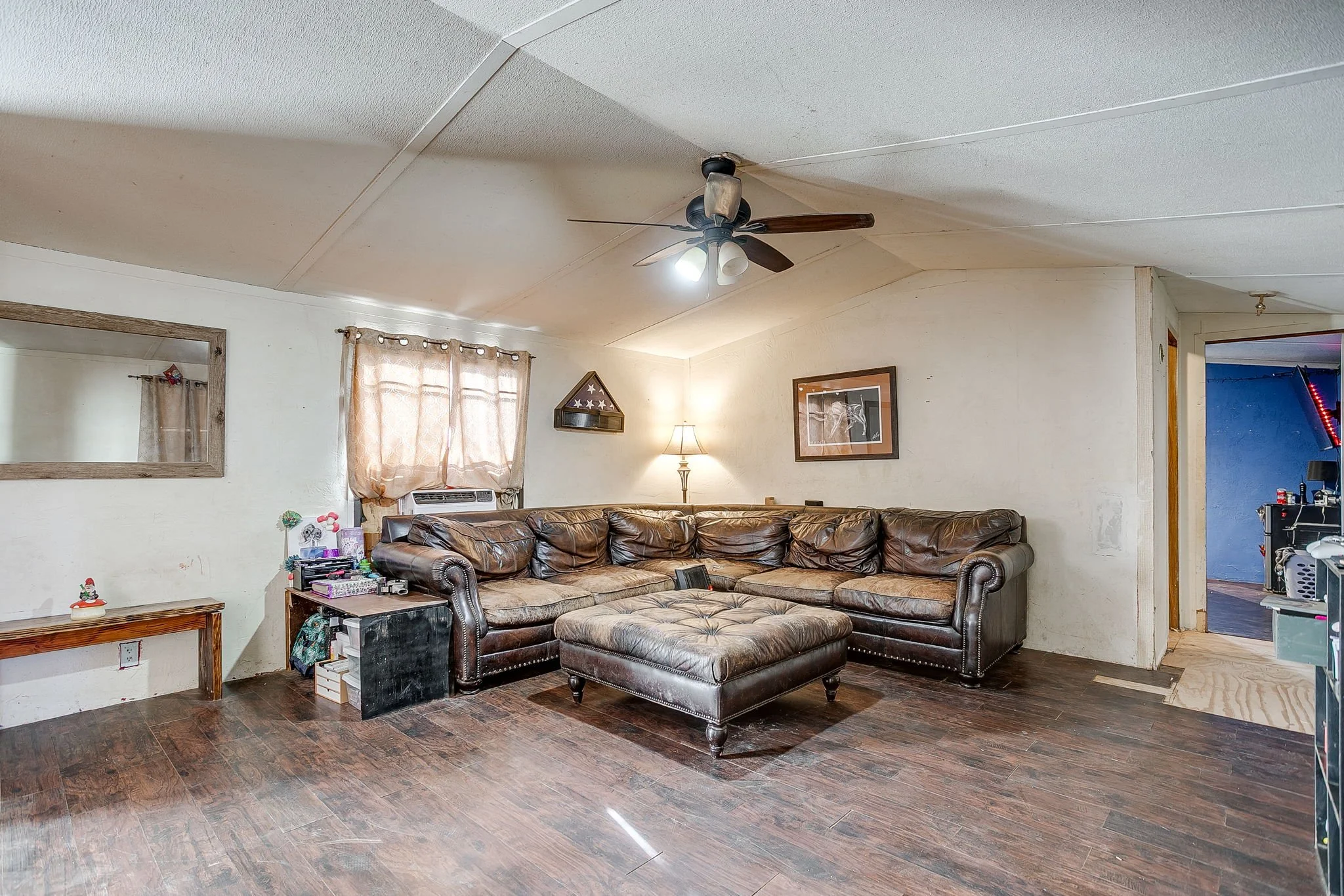 115 Cimmaron Loop (9 of 37).jpg