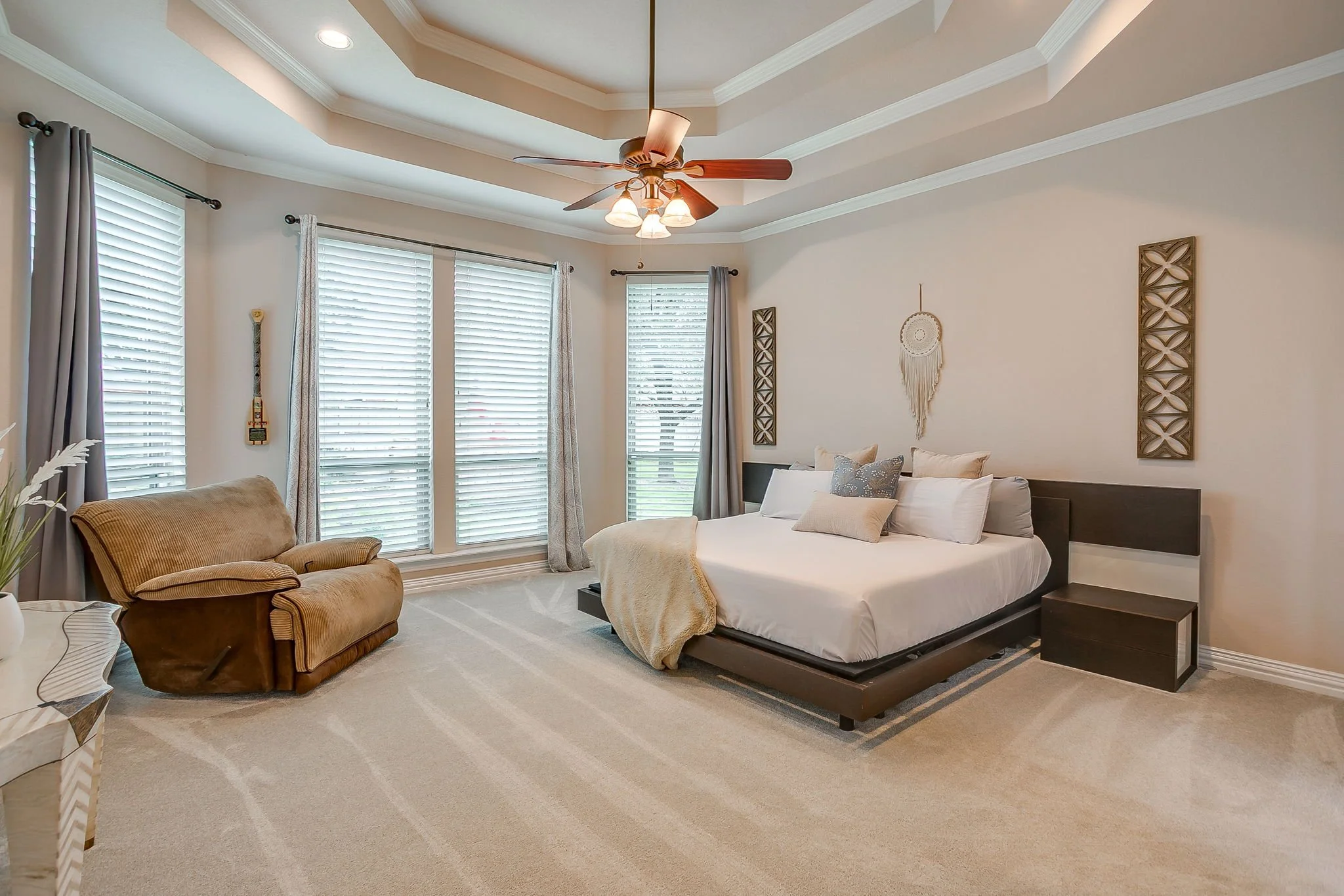 2210 Riverwood Dr (37 of 54).jpg