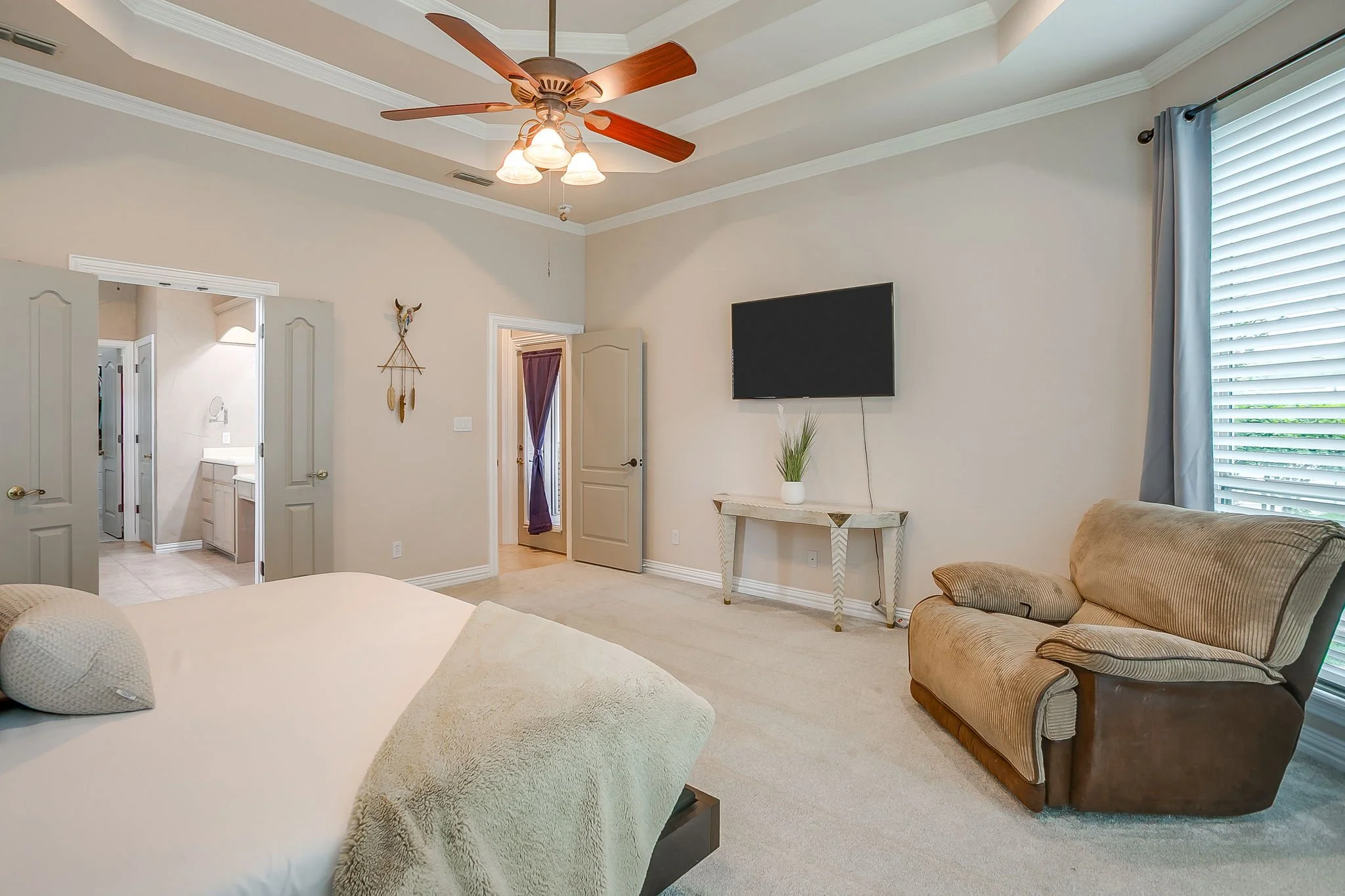 2210 Riverwood Dr (39 of 54).jpg