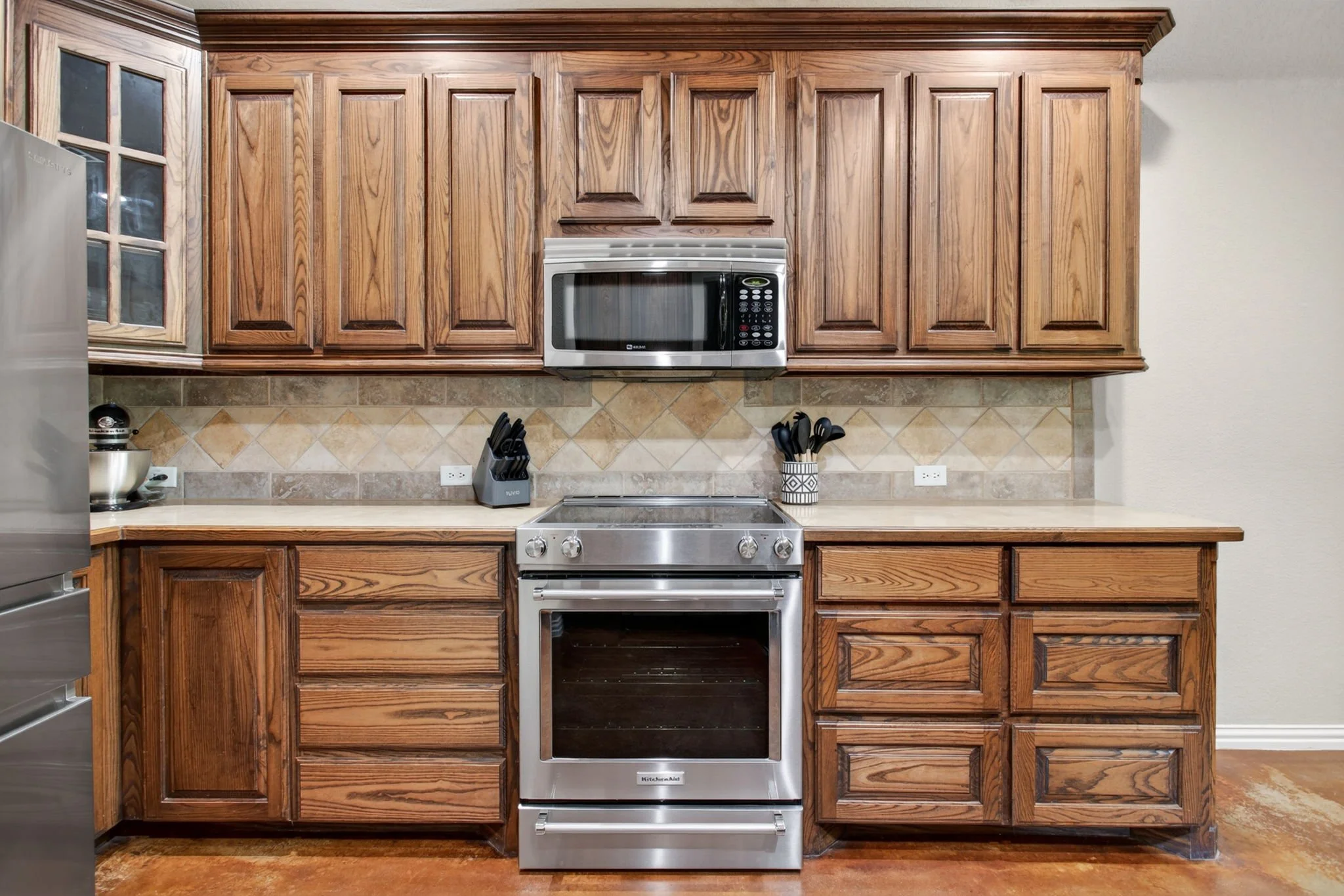 125 Miramar Cir (12 of 49).jpg