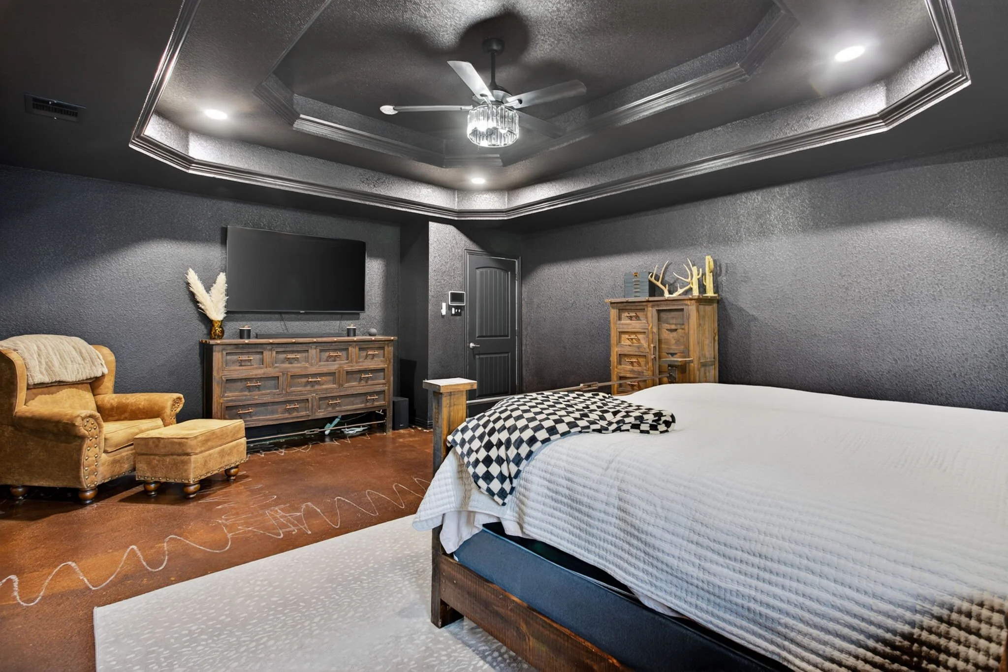 125 Miramar Cir (31 of 49).jpg