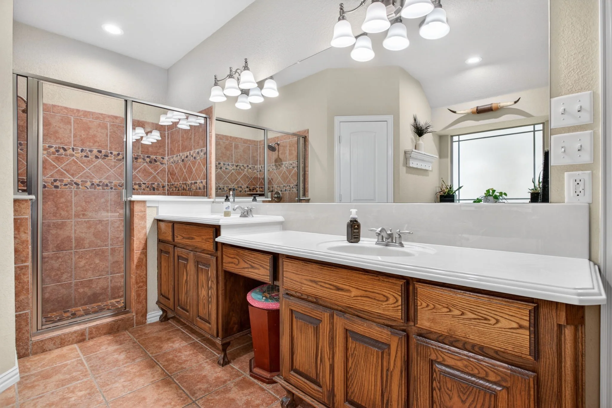 125 Miramar Cir (38 of 49).jpg