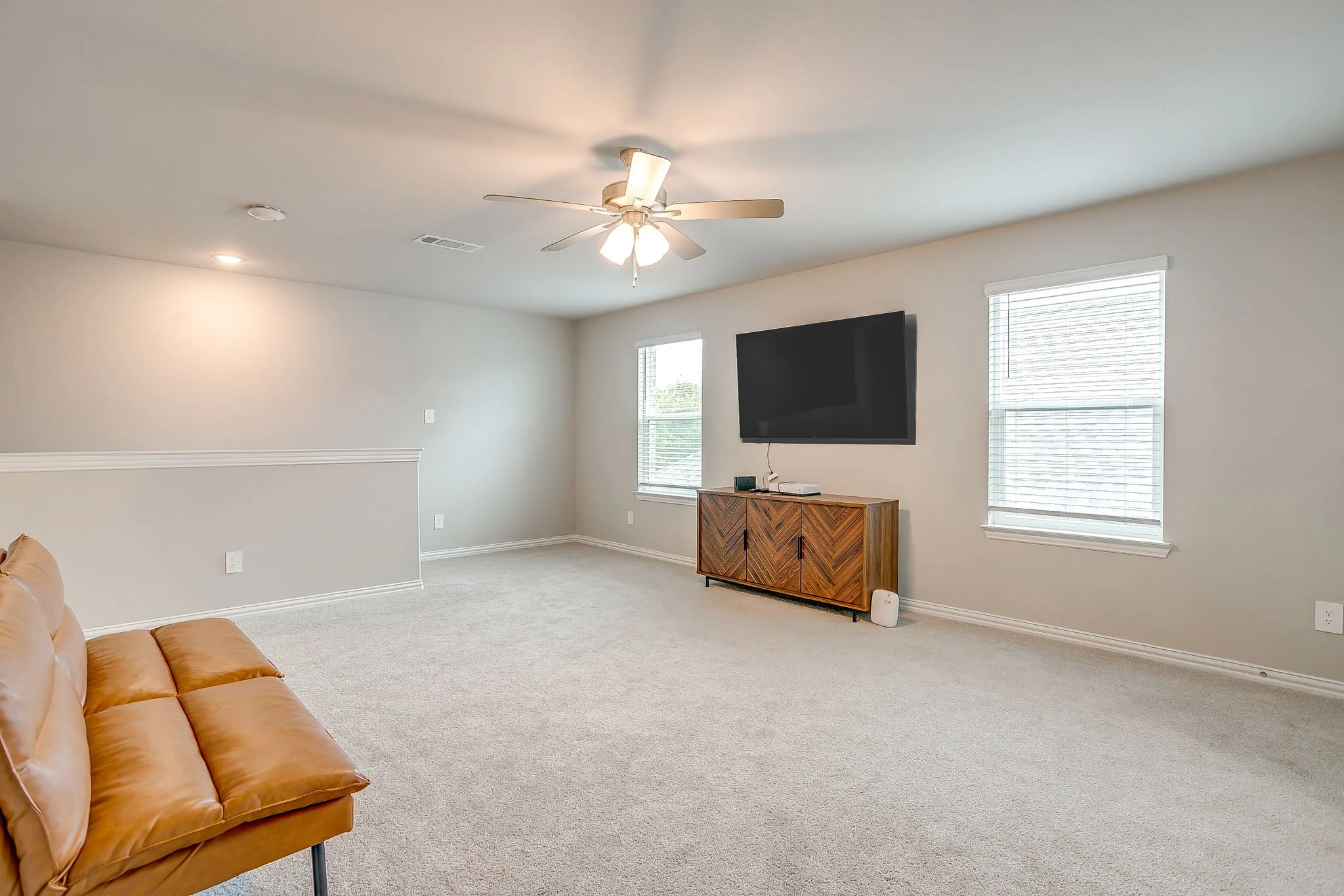 1303 Hickory Ln (37 of 47).jpg