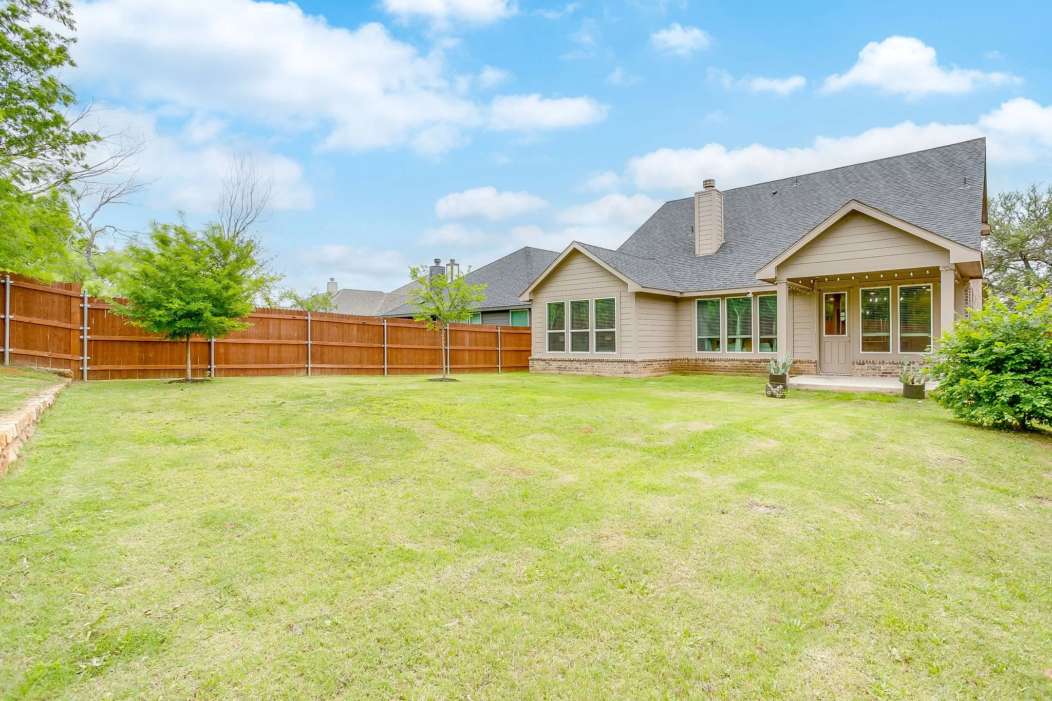 1303 Hickory Ln (44 of 47).jpg