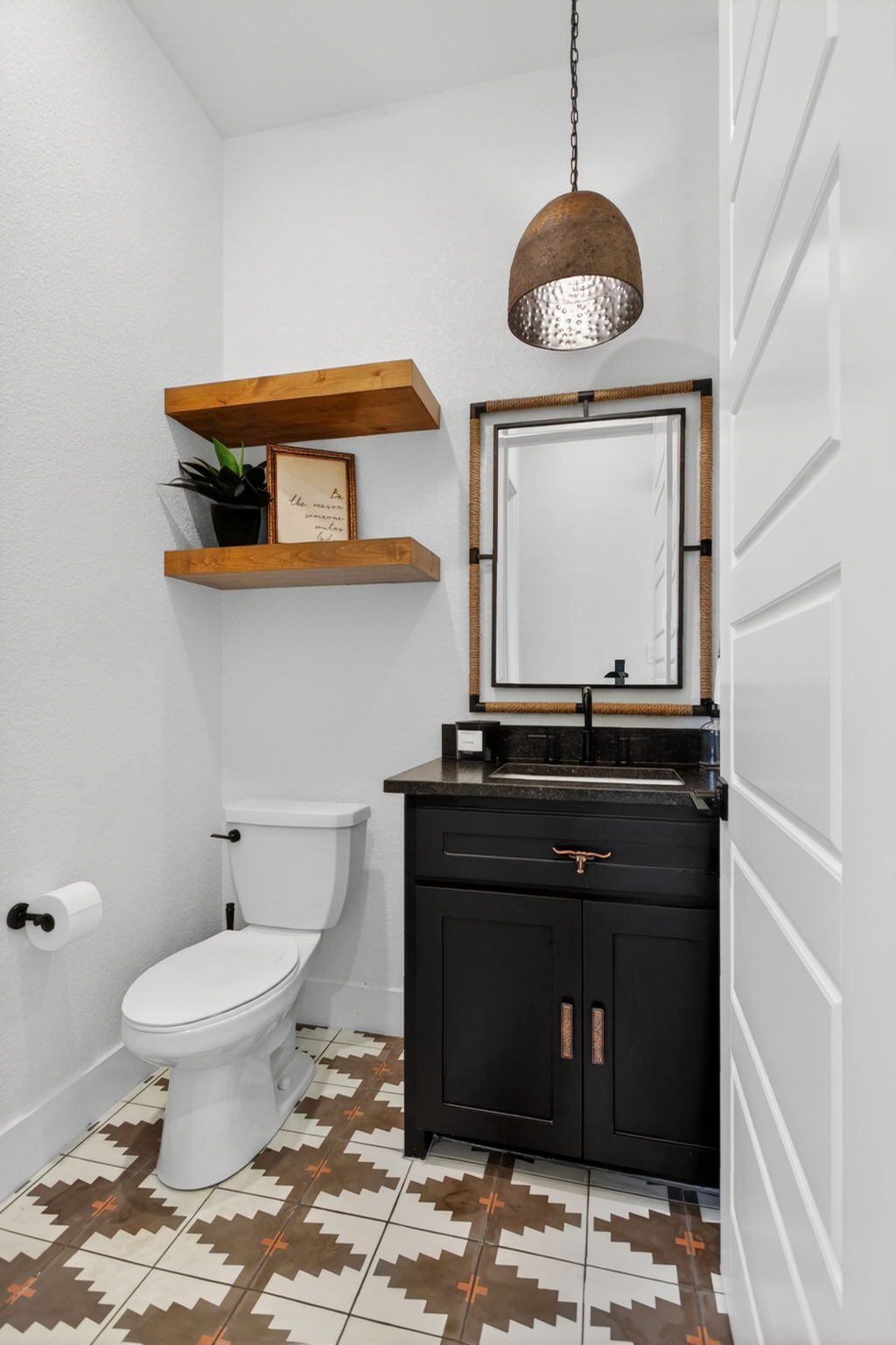 6384 US-281 South (18 of 70).jpg