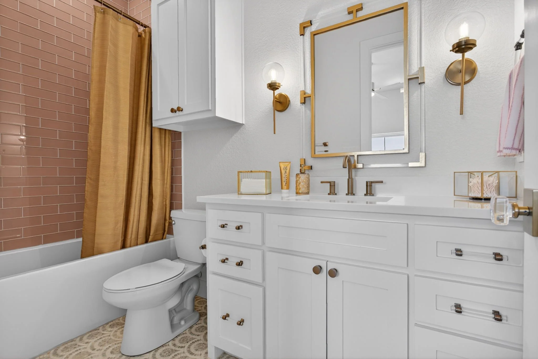 6384 US-281 South (22 of 70).jpg