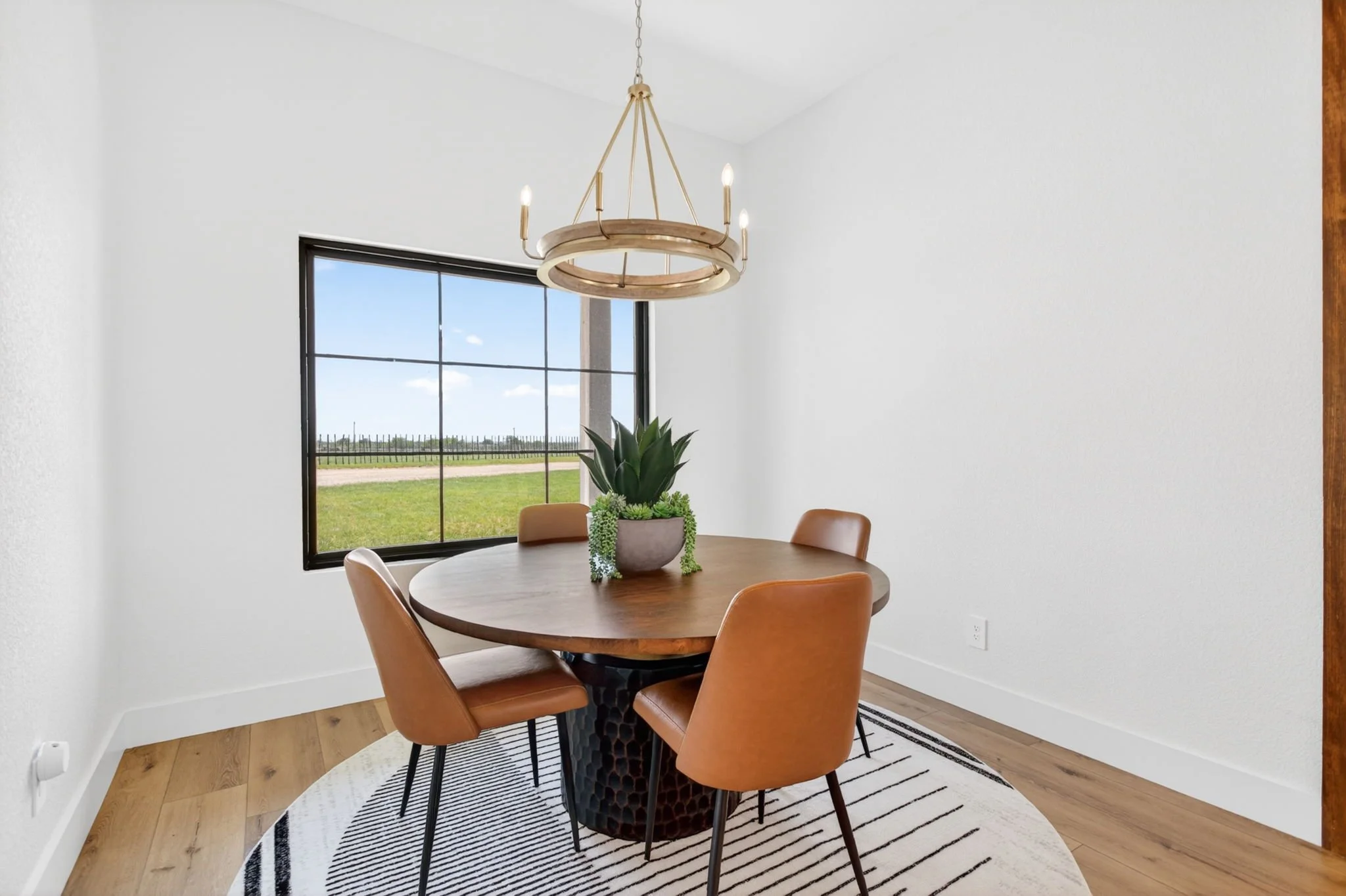 6384 US-281 South (44 of 70).jpg