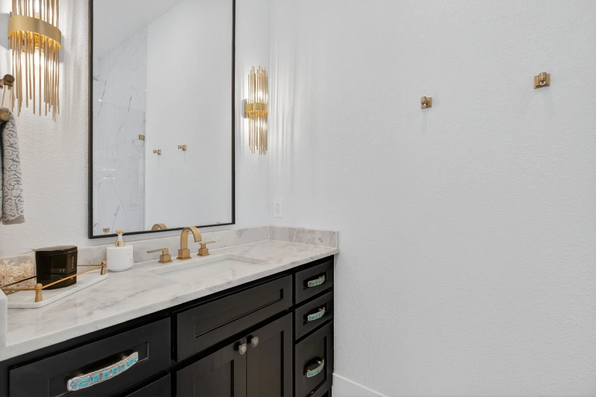 6384 US-281 South (56 of 70).jpg