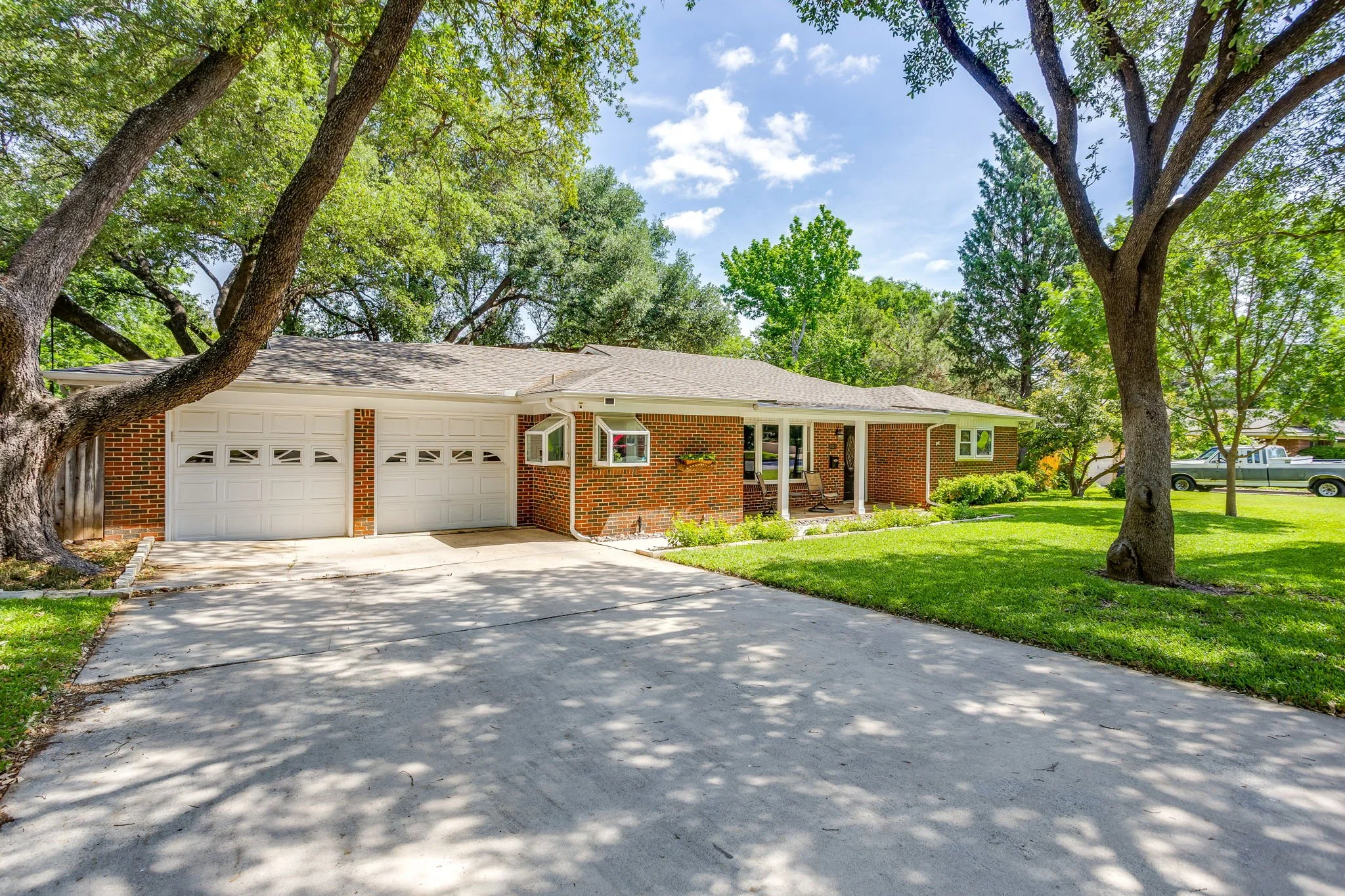 6424 Dakar Rd (2 of 47).jpg