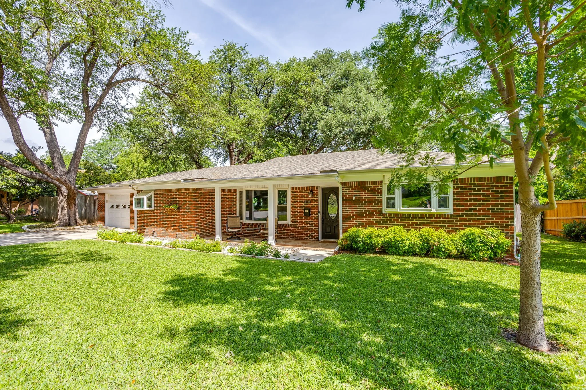 6424 Dakar Rd (4 of 47).jpg