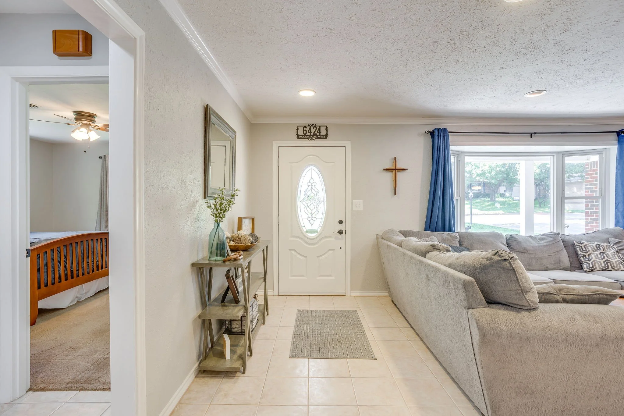 6424 Dakar Rd (7 of 47).jpg