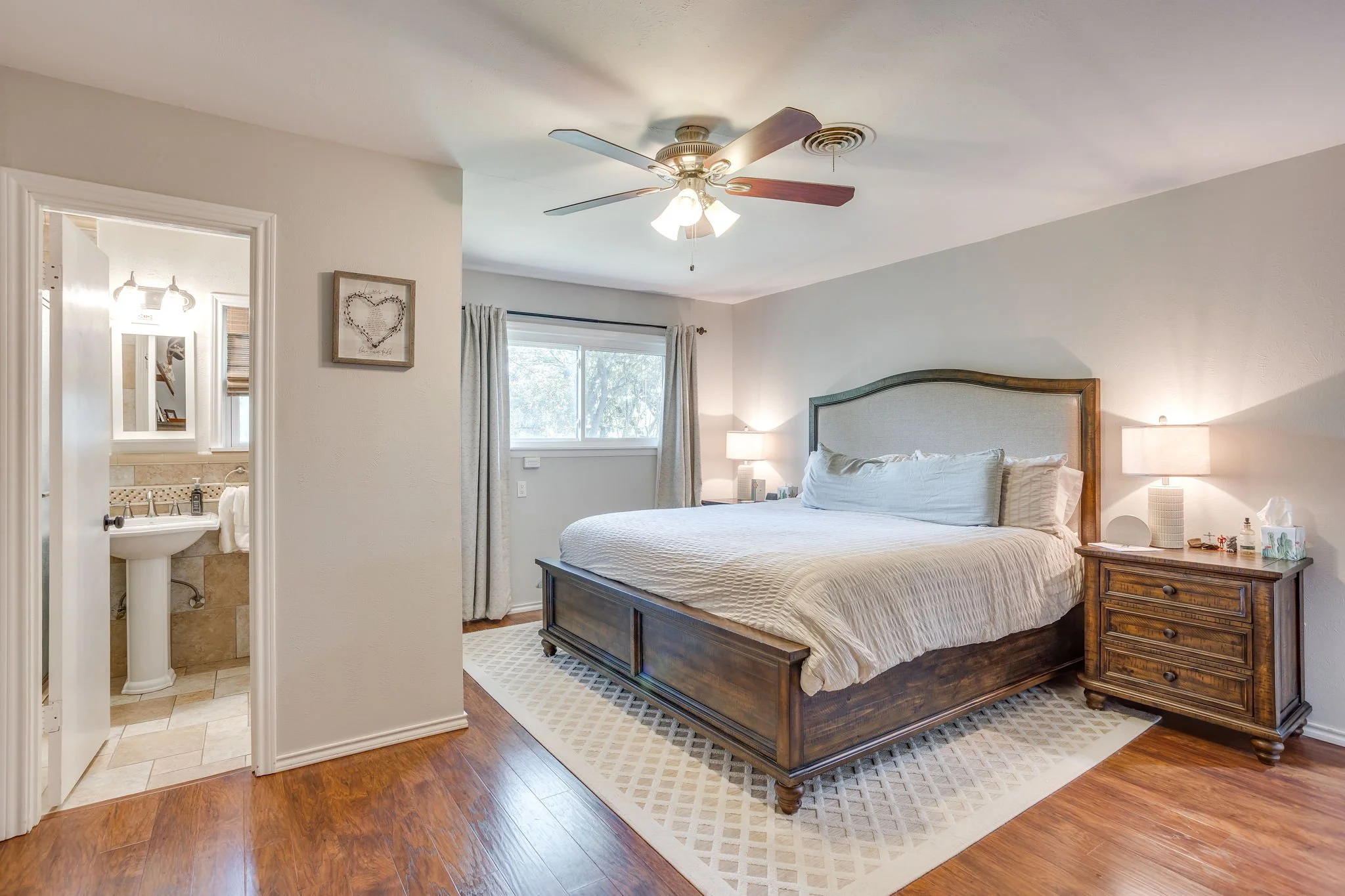 6424 Dakar Rd (26 of 47).jpg