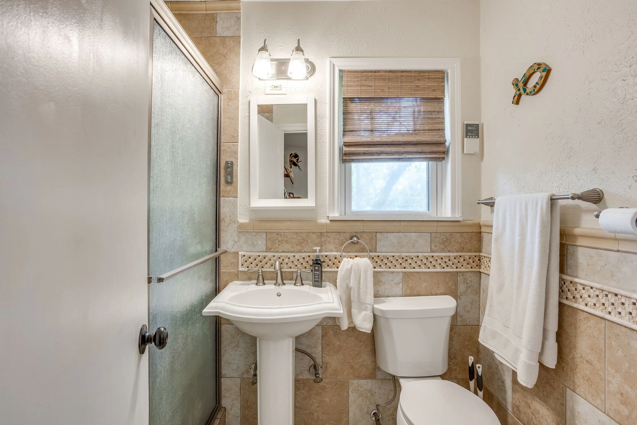 6424 Dakar Rd (28 of 47).jpg