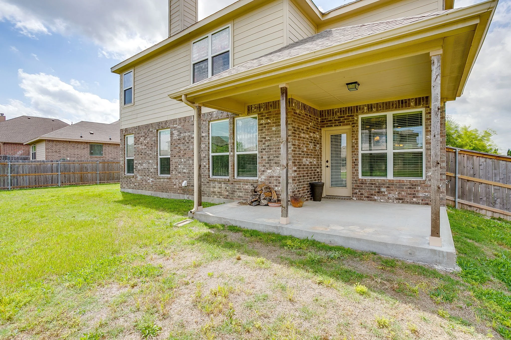 1537 Silverstone Dr (44 of 47).jpg