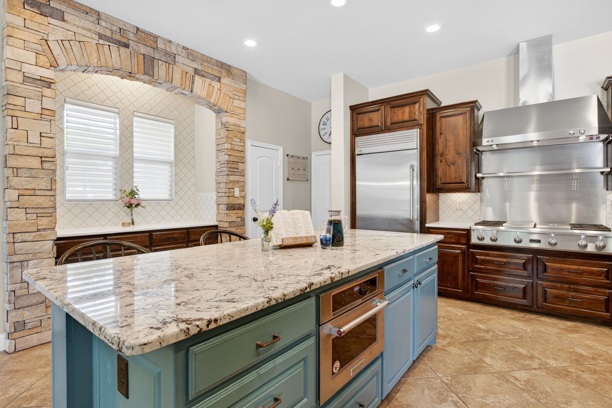 200 Golden Arrow Dr (18 of 61).jpg